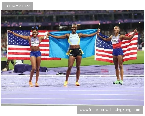 世界冠军连夜飞往比赛